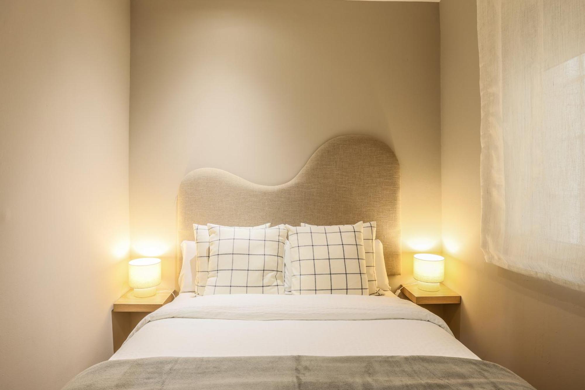 Nuevo Apartamento Funcional En Chamberi マドリード エクステリア 写真